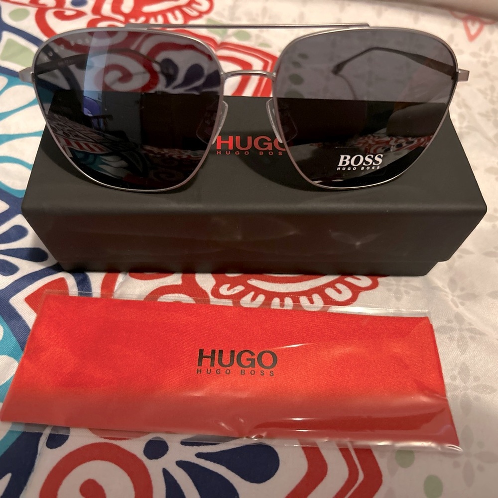 Hugo boss aviator sunglasses